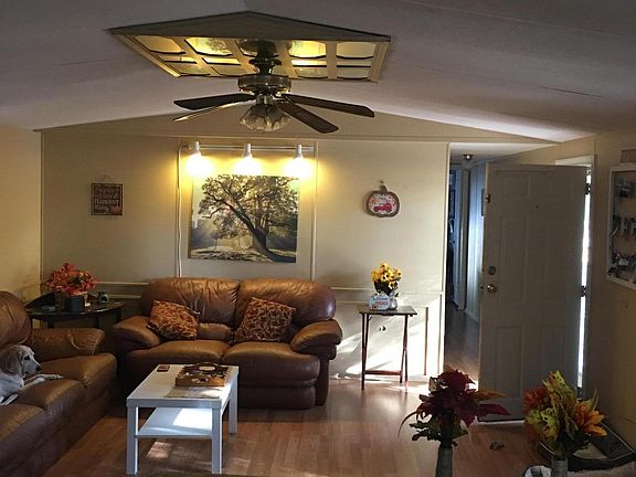 5th image of 15171 SE 180th St