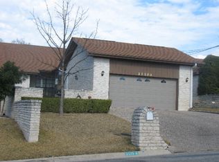 2110A W Lane Dr, Kerrville, TX 78028