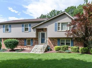 55 Yorktown Rd, Southington, CT 06489