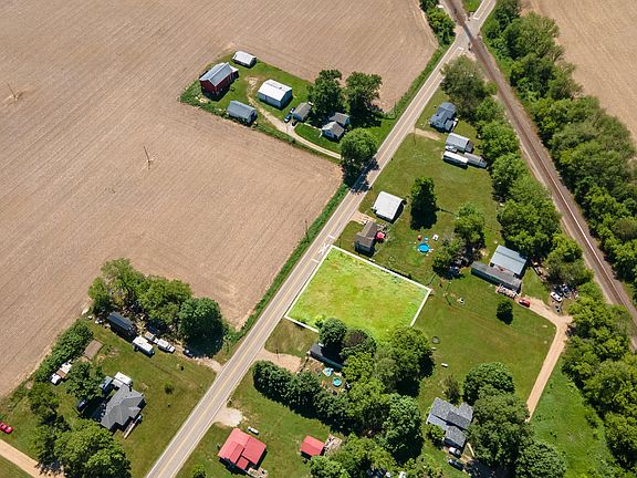 4th image of Dutch Settlement Rd