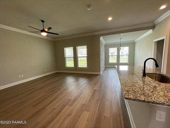 2nd image of 112 Aubergine Ln