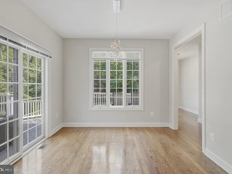 9 Timber Green Ct — Photo 16