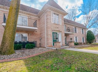 2640 Georgetowne Dr UNIT A-2, Highland, IN 46322