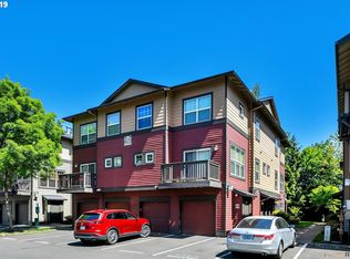 22858 SW Forest Creek Dr UNIT 200, Sherwood, OR 97140