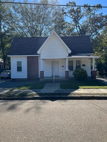 140 E College Ave #A Photo 1