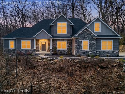 5950 Mountain Top Dr, Brighton, MI, 48116