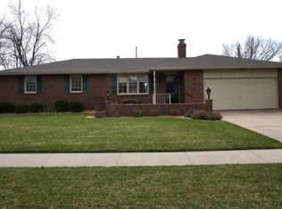 605 E 42nd Ave, Hutchinson, KS 67502