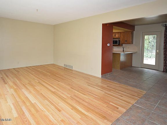 2nd image of 8328 Brookwood Dr