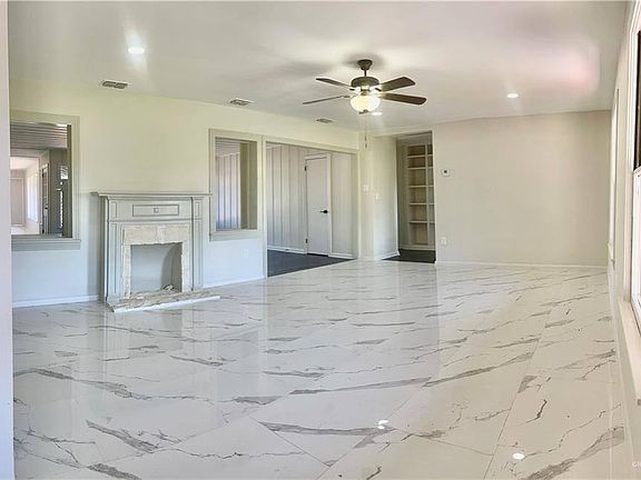 2nd image of 1802 Doherty Ave