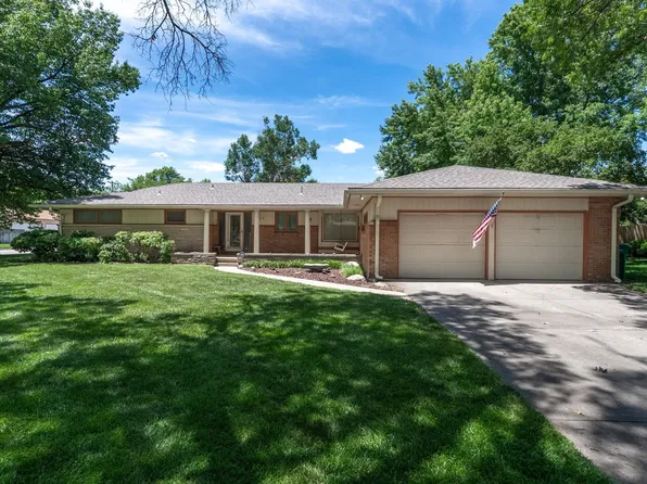 371 S Floyd St, Wichita, KS 67209