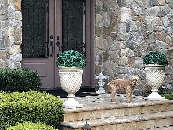 4th image of 21 Highland Ridge Rd