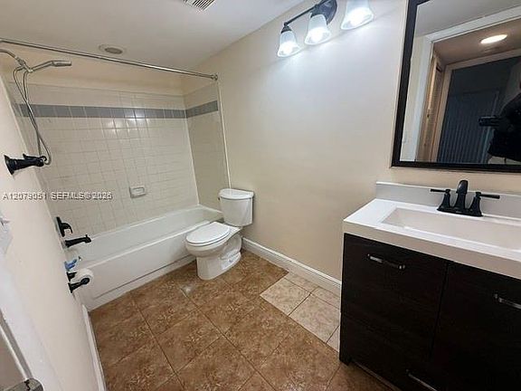 5th image of 5686 Rock Island Rd APT 130