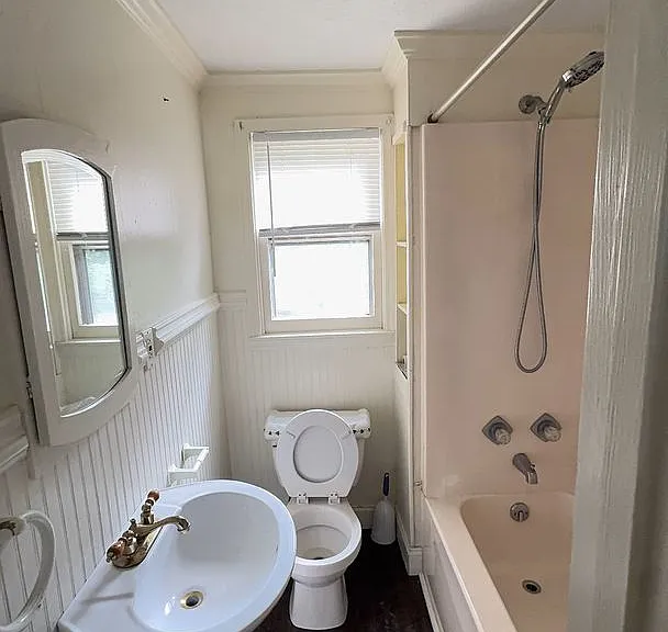 78 Archer St — Photo 8