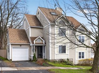 208 Oak St, Syracuse, NY