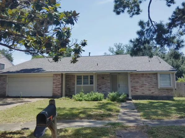 5623 Blackjack Ln, Houston, TX 77088