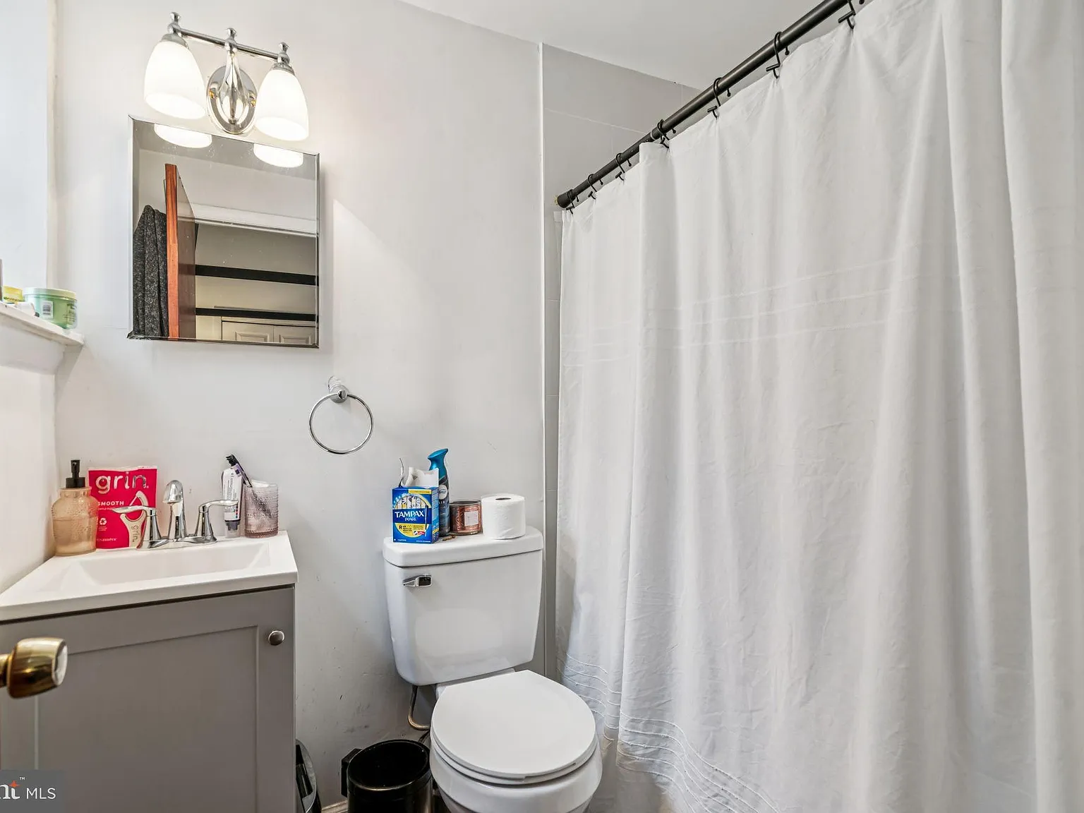 1 bed, 800 sqft, $1,650 — Photo 4