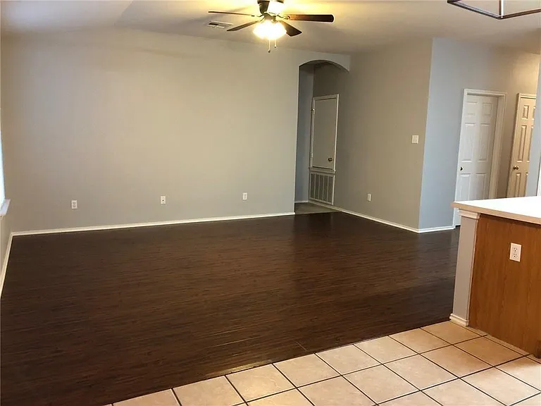 144 Star Of Texas Dr — Photo 5