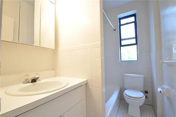 Rented by Fifth & Forever LLC | media 3