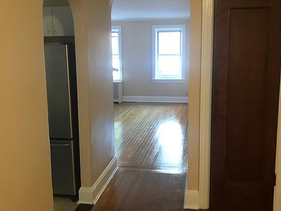 2nd image of 134-33 120st Richmond Hl