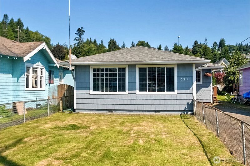 2nd image of 327 Eklund Avenue