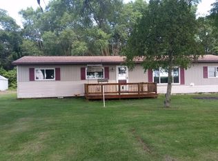 5444 Dickerson Rd, Akron, MI 48701
