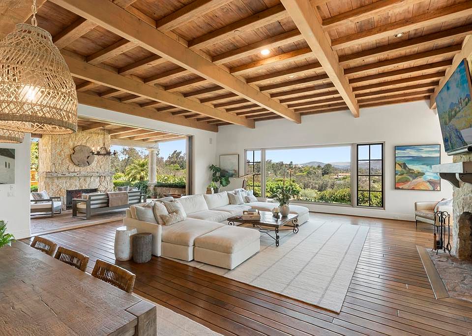 1st image of 5423 Calzada Del Bosque