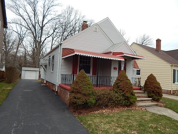 4th image of 4266 W 212th St