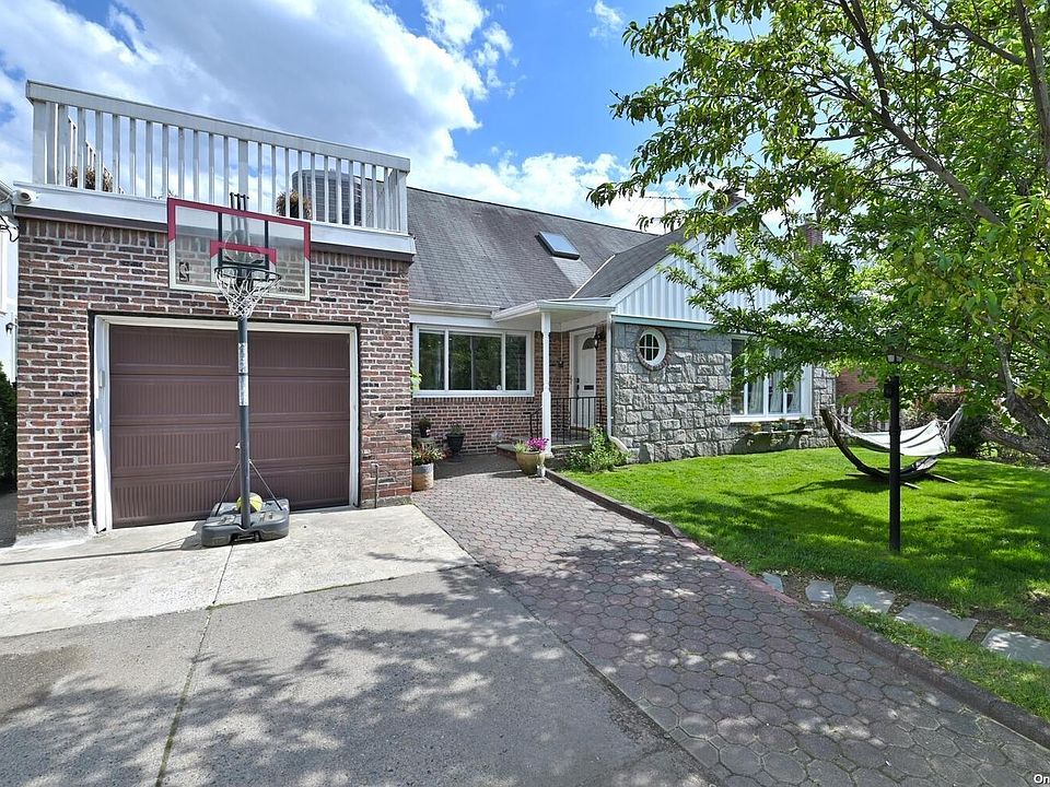 1st image of 212-20 86th Ave