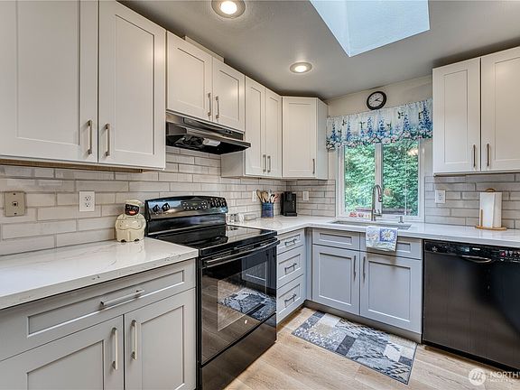 4th image of 6314 Sehmel Drive NW