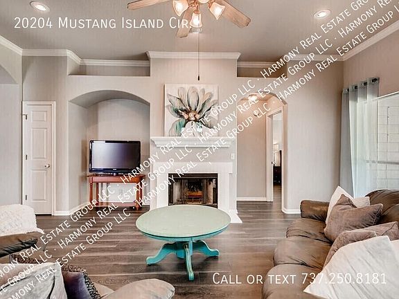 4th image of 20204 Mustang Island Cir
