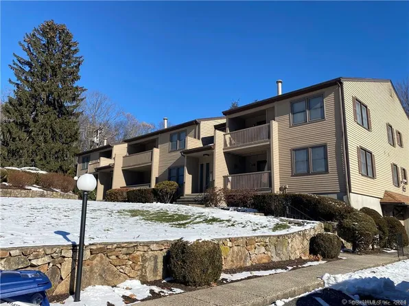 495 Vincellette Street #20, Bridgeport, CT 06606