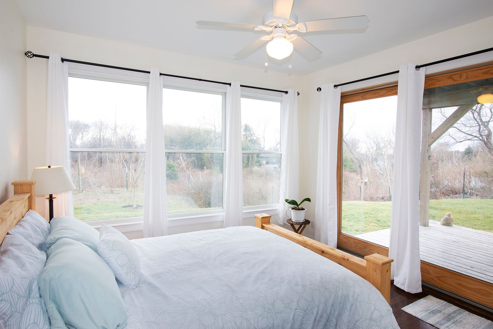  First fl guest room