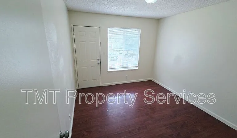 8611 Acapulco Way #1 — Photo 34