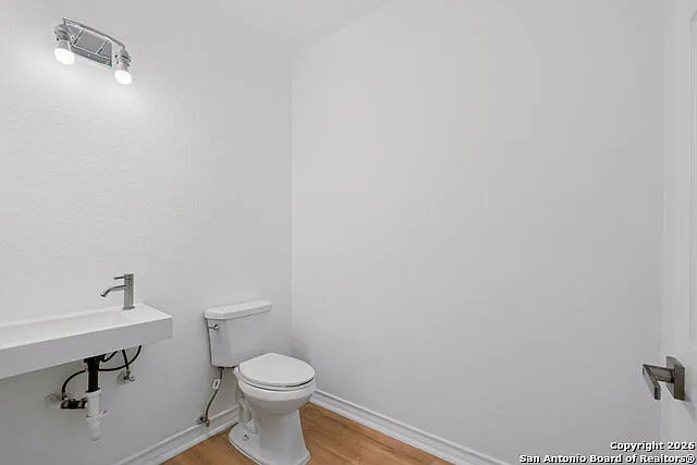 1303 Essex St #102 — Photo 21