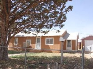 1828 Redwine Ave, Portales, NM 88130