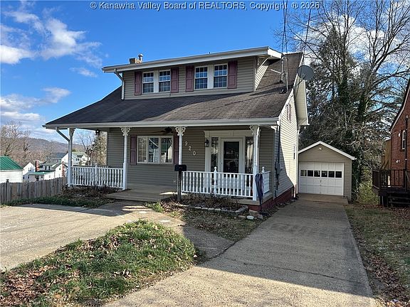 4th image of 920 Lee St