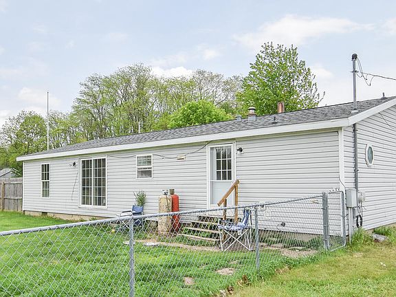 2nd image of 444 Block Rd