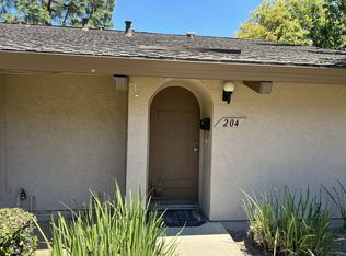 204 Touchstone Pl, West Sacramento, CA