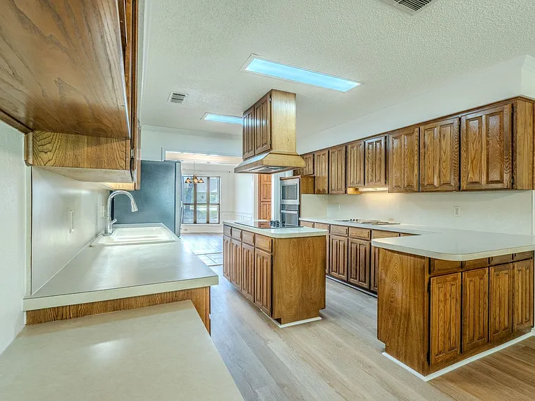 4501 Ridge North Rd — Photo 11