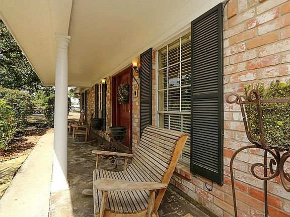 5th image of 1311 Mere Dr