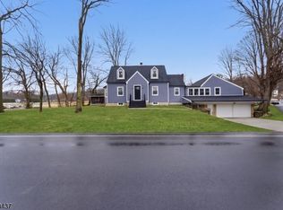 1821 Belvidere Rd, Phillipsburg, NJ 08865