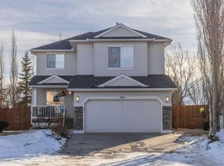 244 NE Oakmere Pl, Chestermere, AB T1X 1L2
