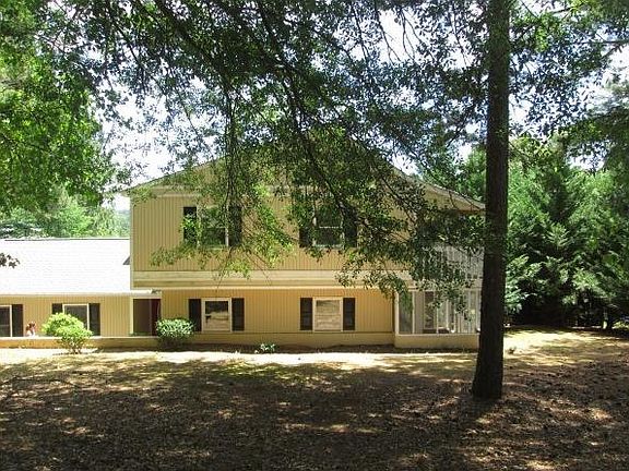 2nd image of 205 Melinda Ln