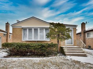 7725 S Kilbourn Ave, Chicago, IL
