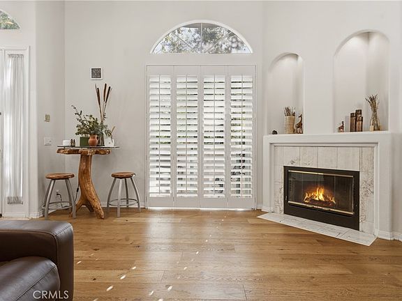 2nd image of 5340 Las Virgenes Rd APT 11