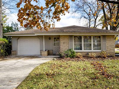 2602 North 116th STREET, Wauwatosa, WI, 53226
