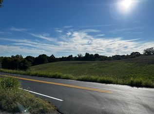 13067 Irvine Rd, Winchester, KY 40391