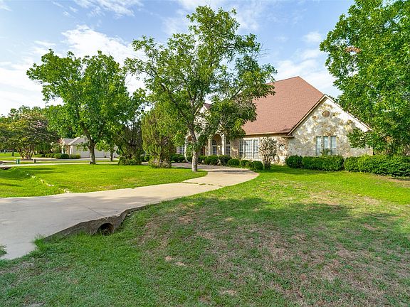 2nd image of 9709 Divot Dr