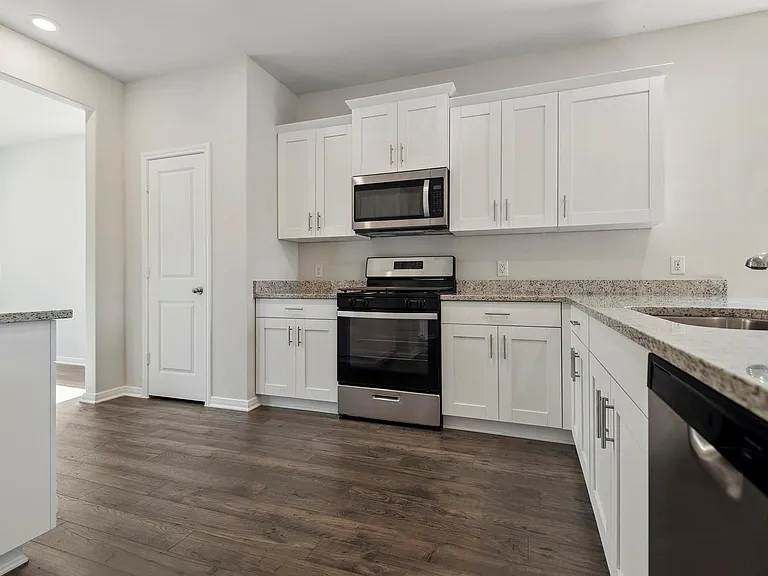 15415 Maple Terrace Dr — Photo 7