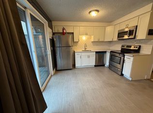 20620 76th Ave W UNIT E, Edmonds, WA 98026